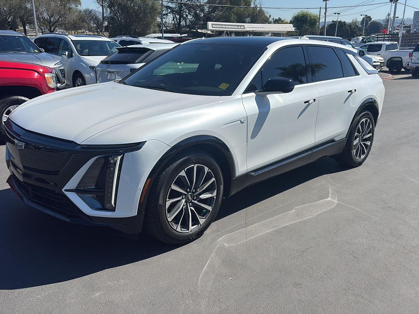 2025 Cadillac LYRIQ Sport 1