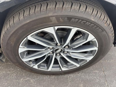 2024 Cadillac LYRIQ Sport 2