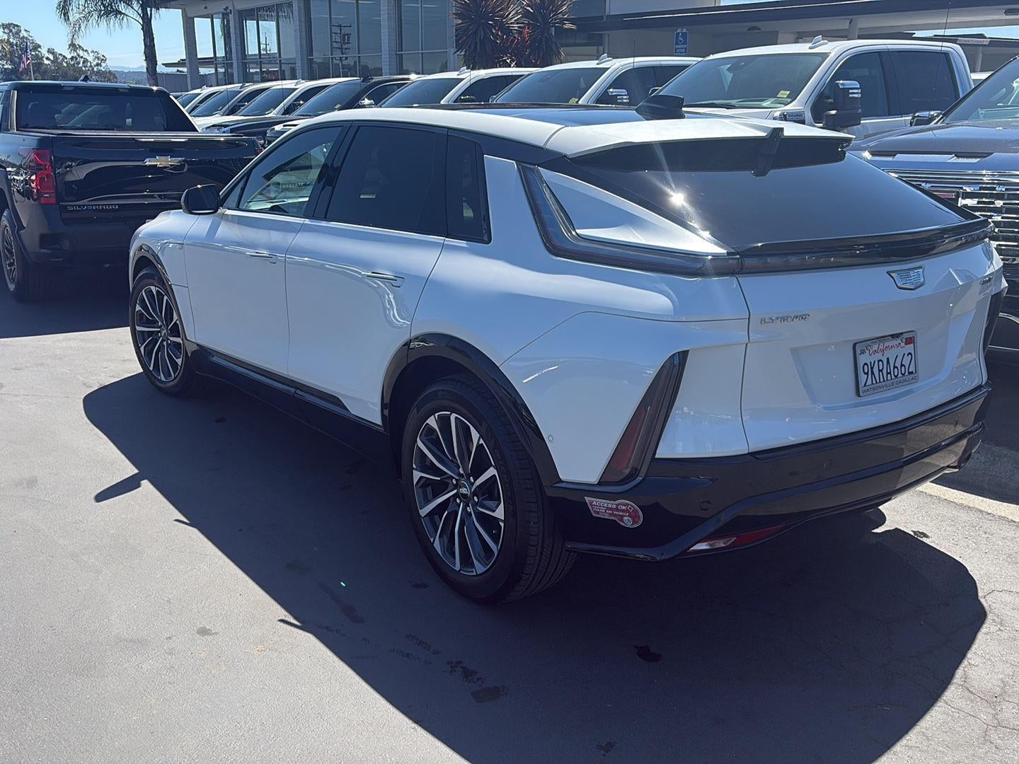 2024 Cadillac LYRIQ Sport 2