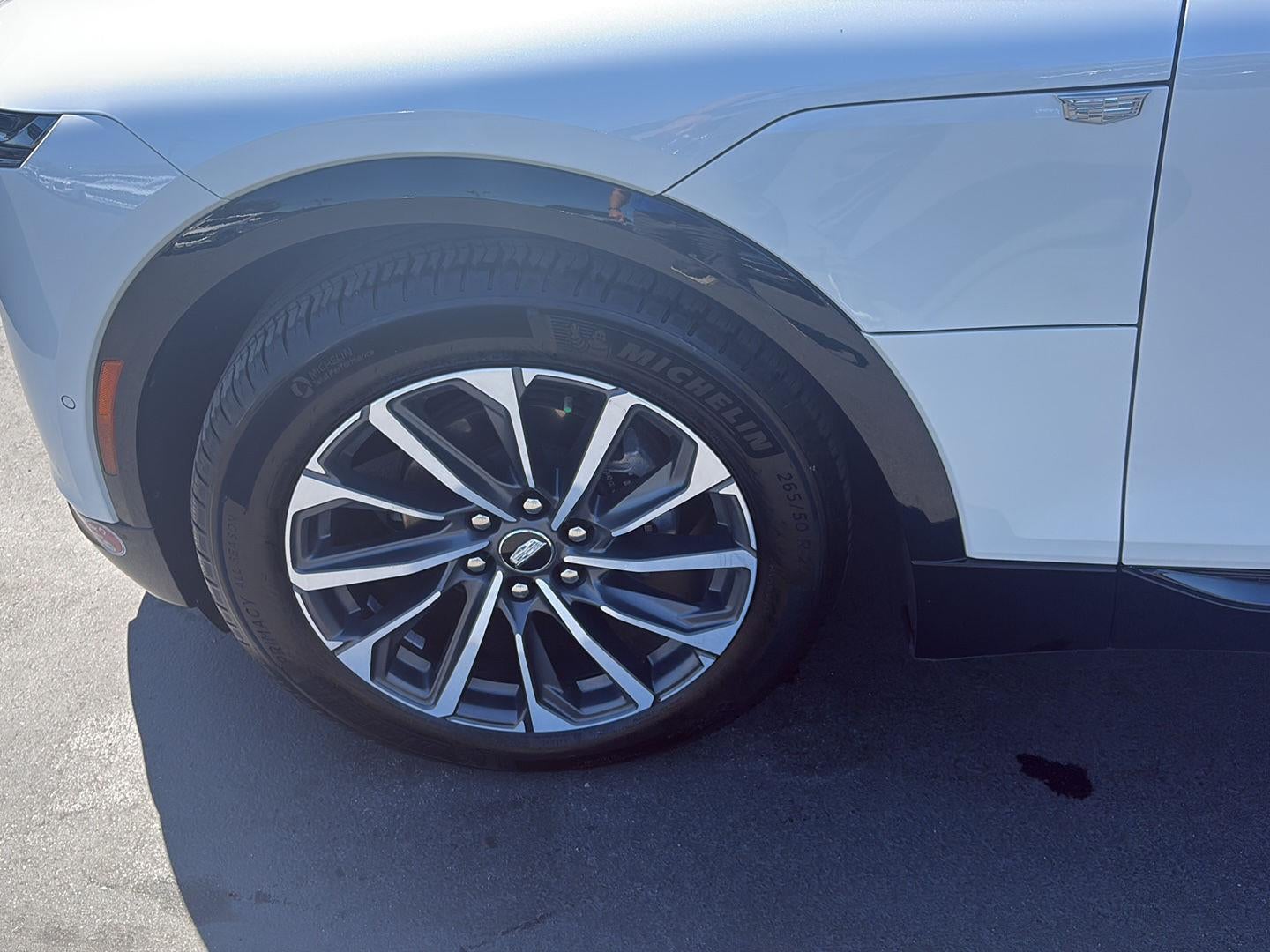 2024 Cadillac LYRIQ Sport 2