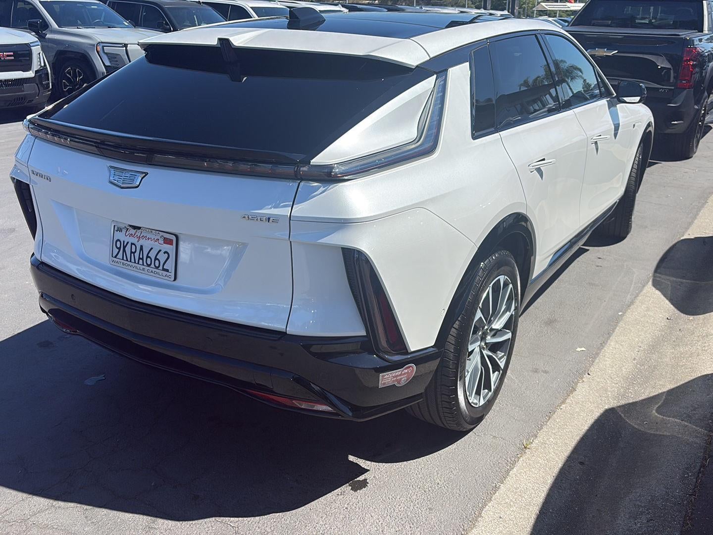 2024 Cadillac LYRIQ Sport 2