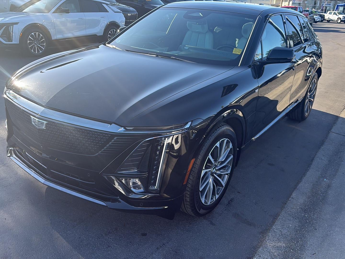 2024 Cadillac LYRIQ Sport 2