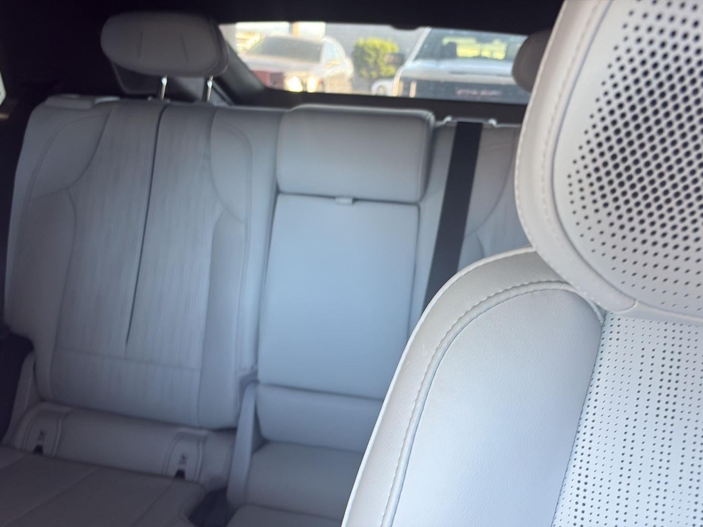 2024 Cadillac LYRIQ Sport 2