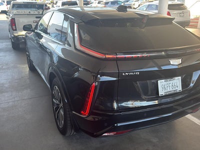 2024 Cadillac LYRIQ Sport 2