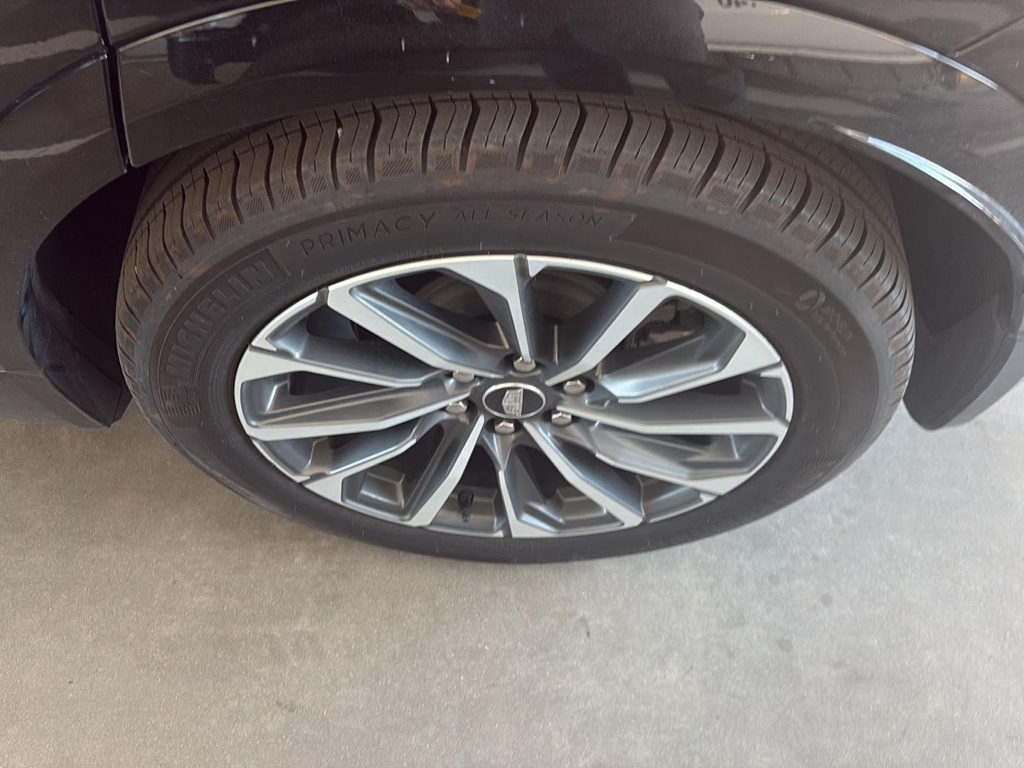 2024 Cadillac LYRIQ Sport 2