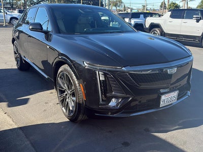 2024 Cadillac LYRIQ Sport 3