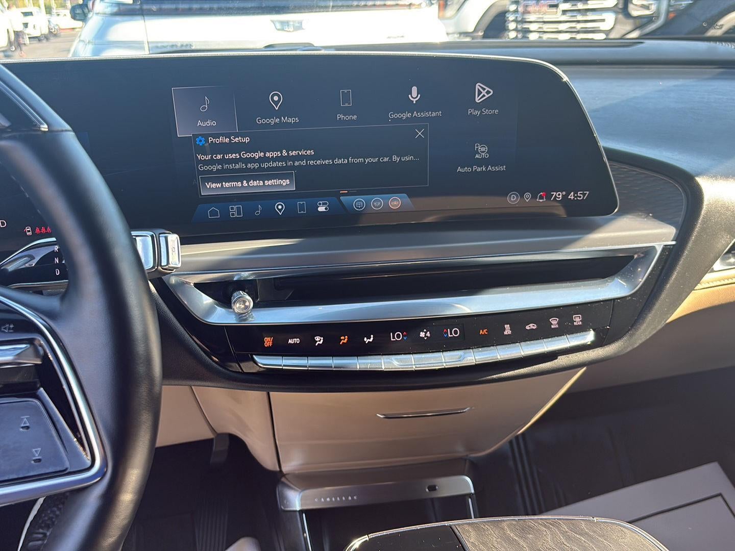 2024 Cadillac LYRIQ Sport 3