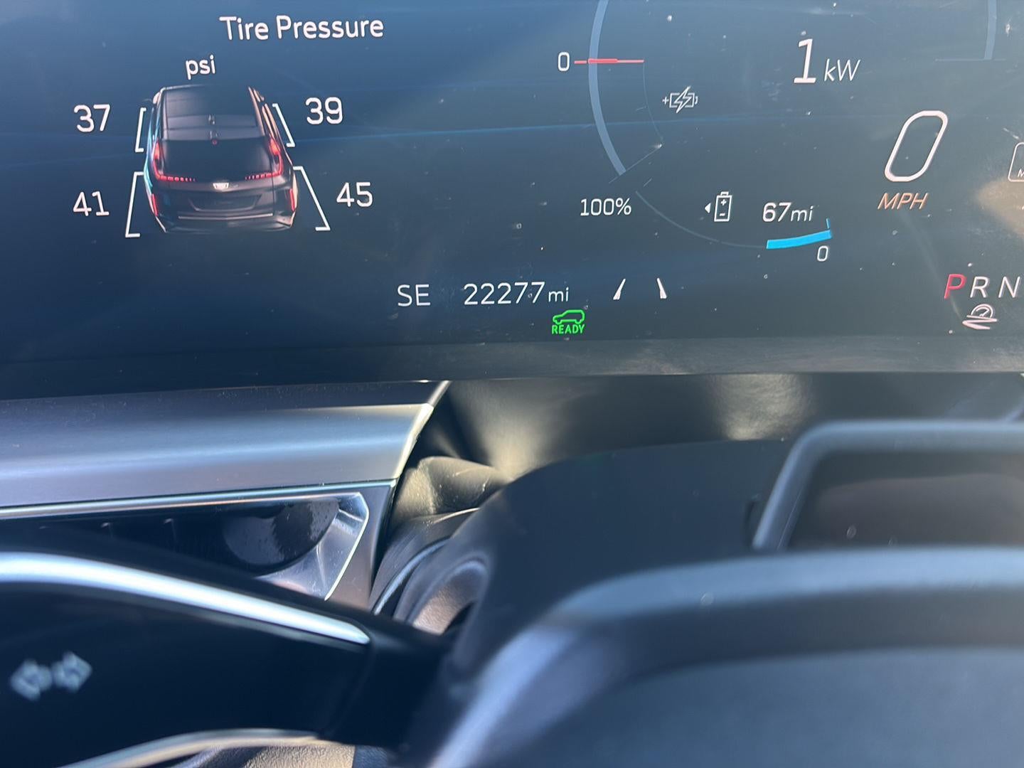 2024 Cadillac LYRIQ Sport 3