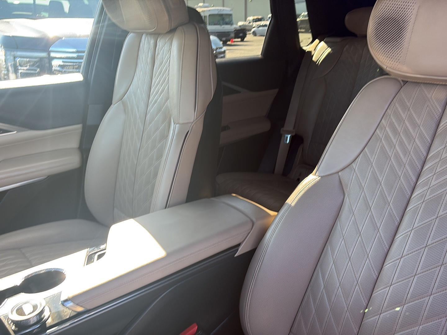 2024 Cadillac LYRIQ Sport 3