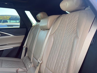 2024 Cadillac LYRIQ Sport 3