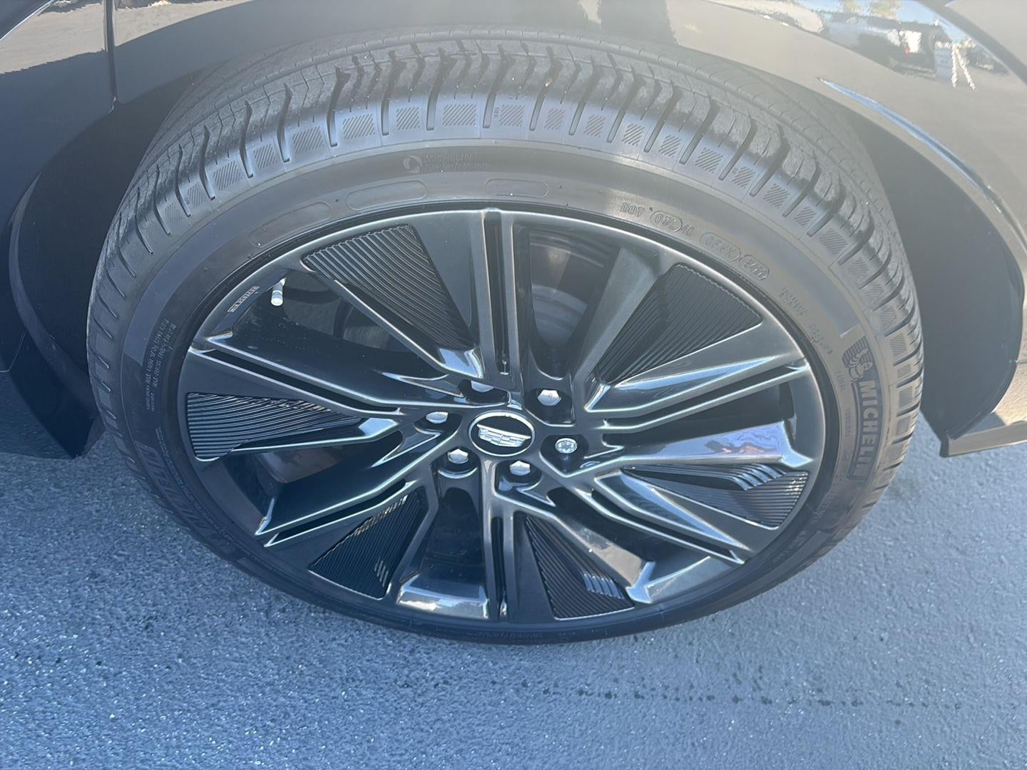 2024 Cadillac LYRIQ Sport 3