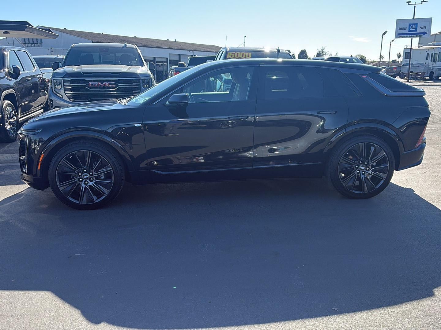 2024 Cadillac LYRIQ Sport 3