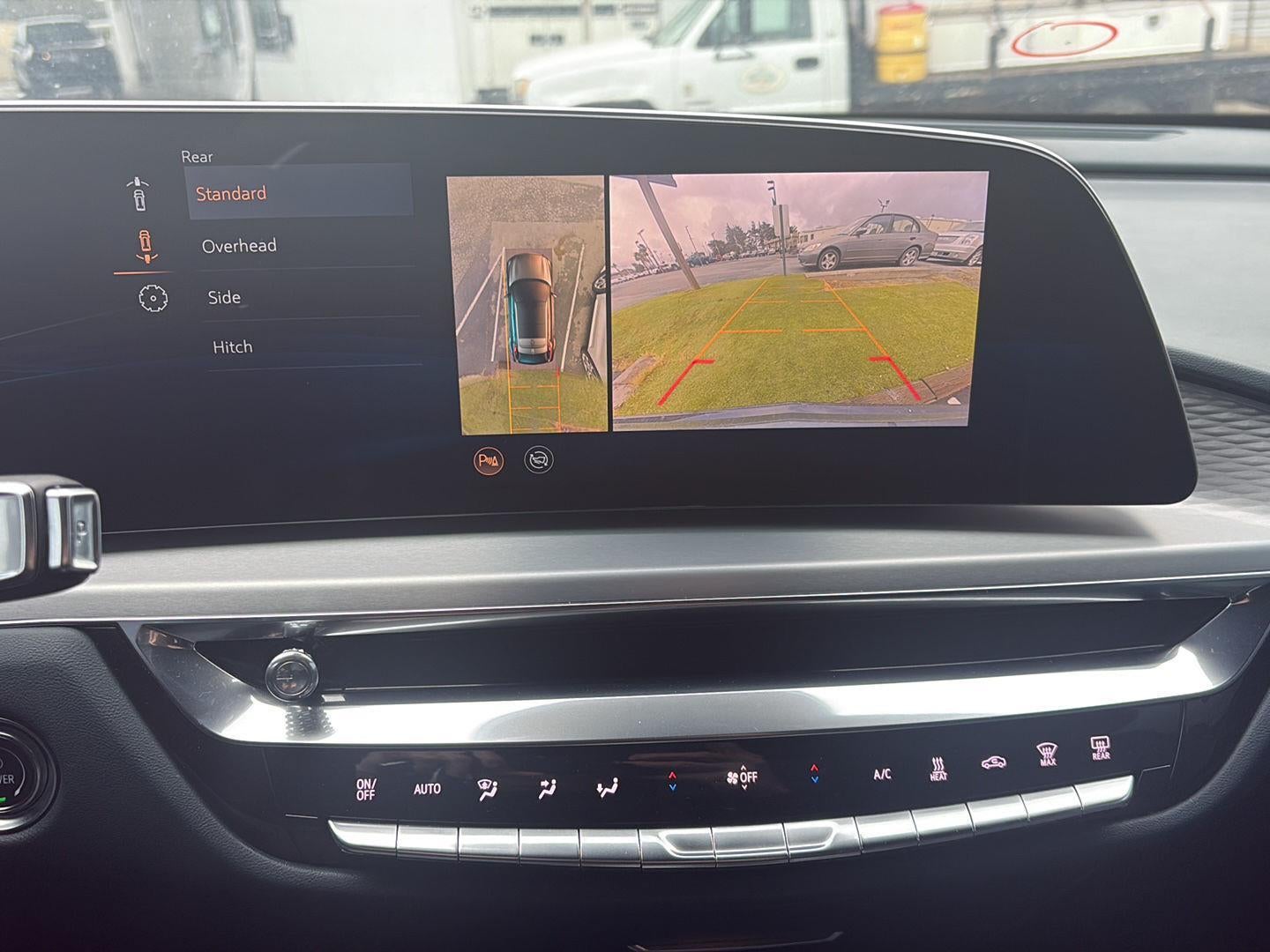 2024 Cadillac LYRIQ Sport 3