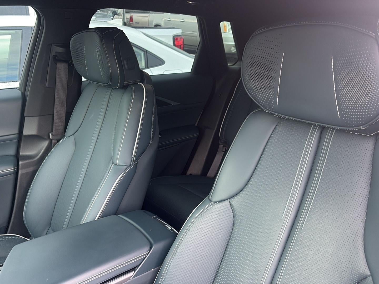 2024 Cadillac LYRIQ Sport 3