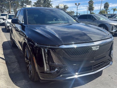 2024 Cadillac LYRIQ Sport 3