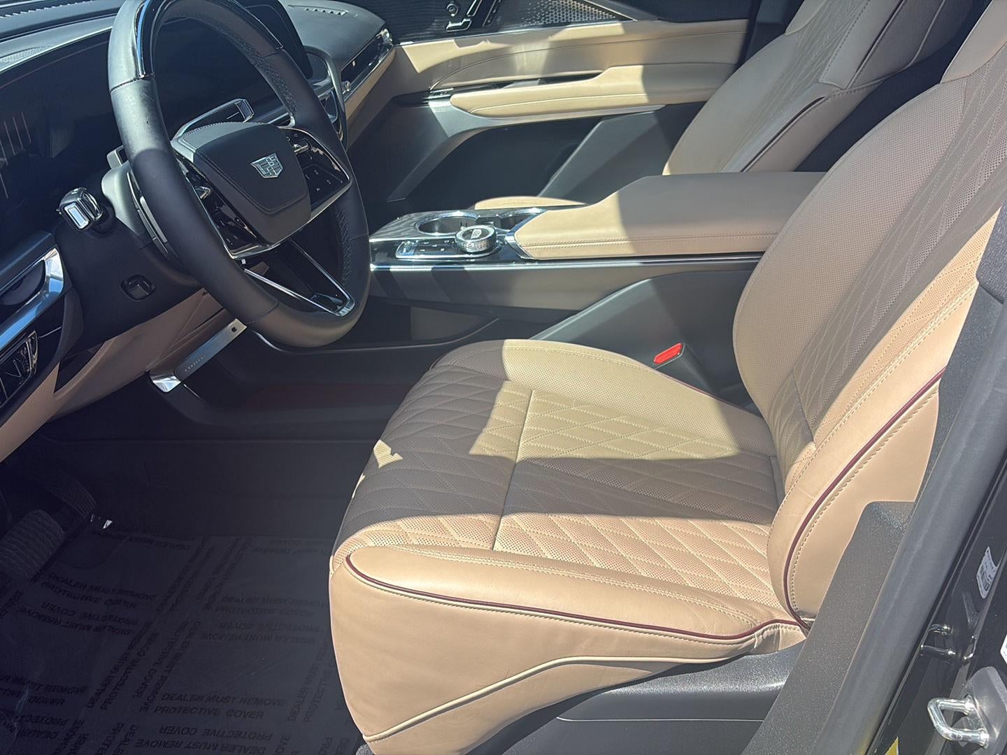 2024 Cadillac LYRIQ Sport 3
