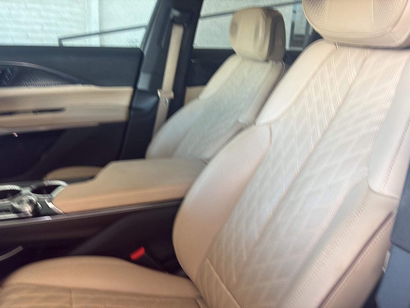 2024 Cadillac LYRIQ Sport 3