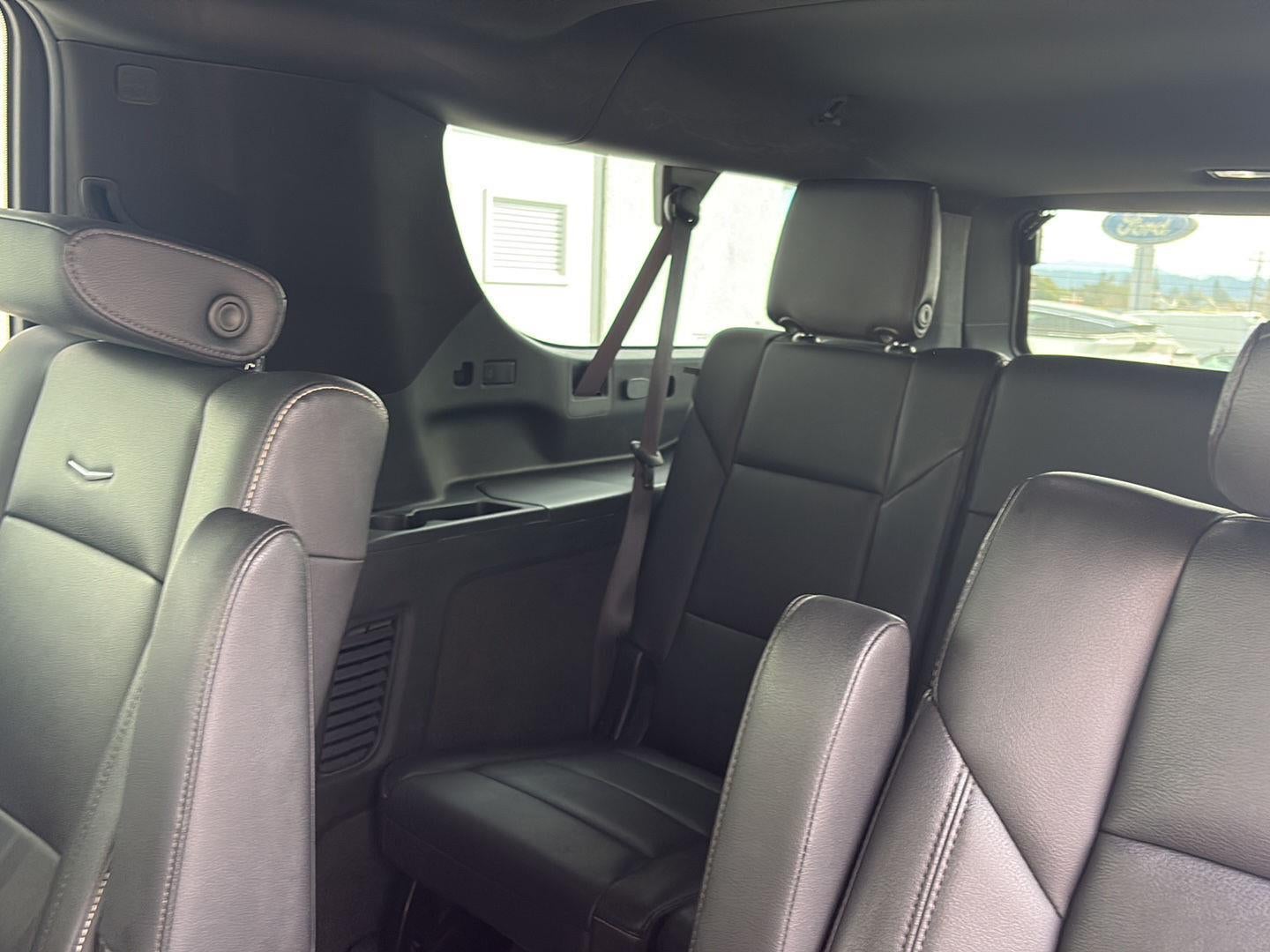 2023 Cadillac Escalade ESV Luxury