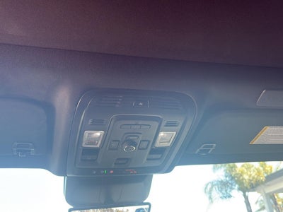 2022 Cadillac Escalade ESV Premium Luxury