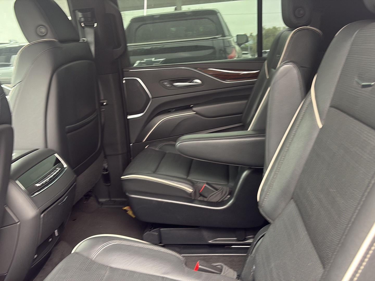 2023 Cadillac Escalade ESV Premium Luxury
