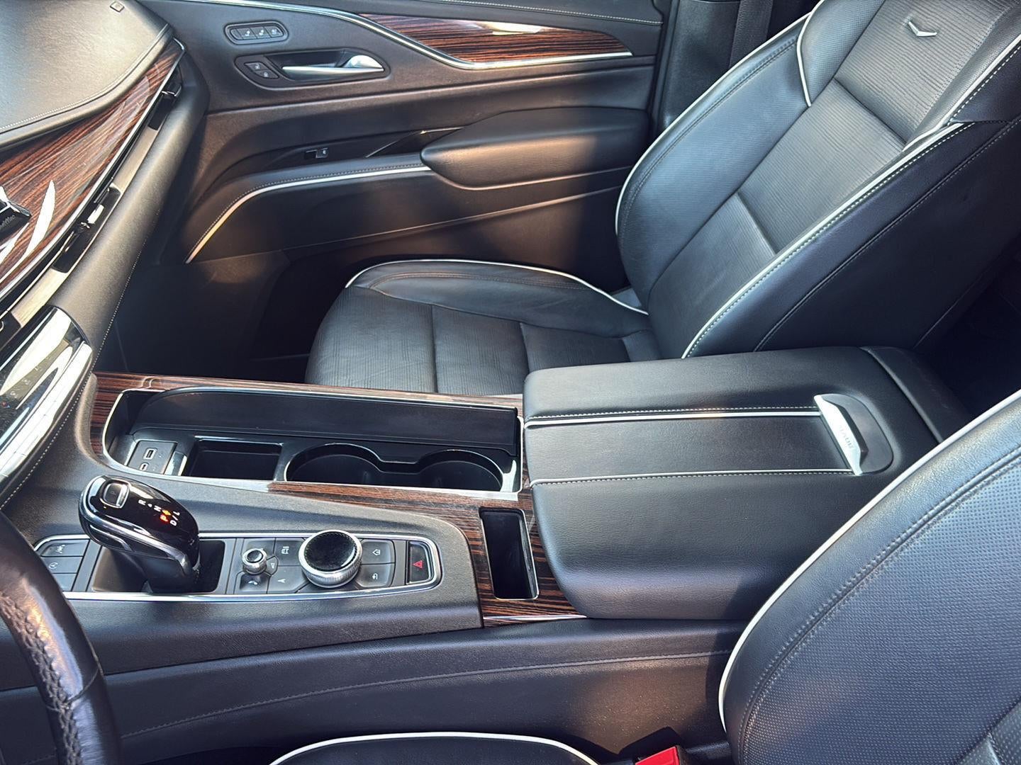 2023 Cadillac Escalade 4WD Premium Luxury