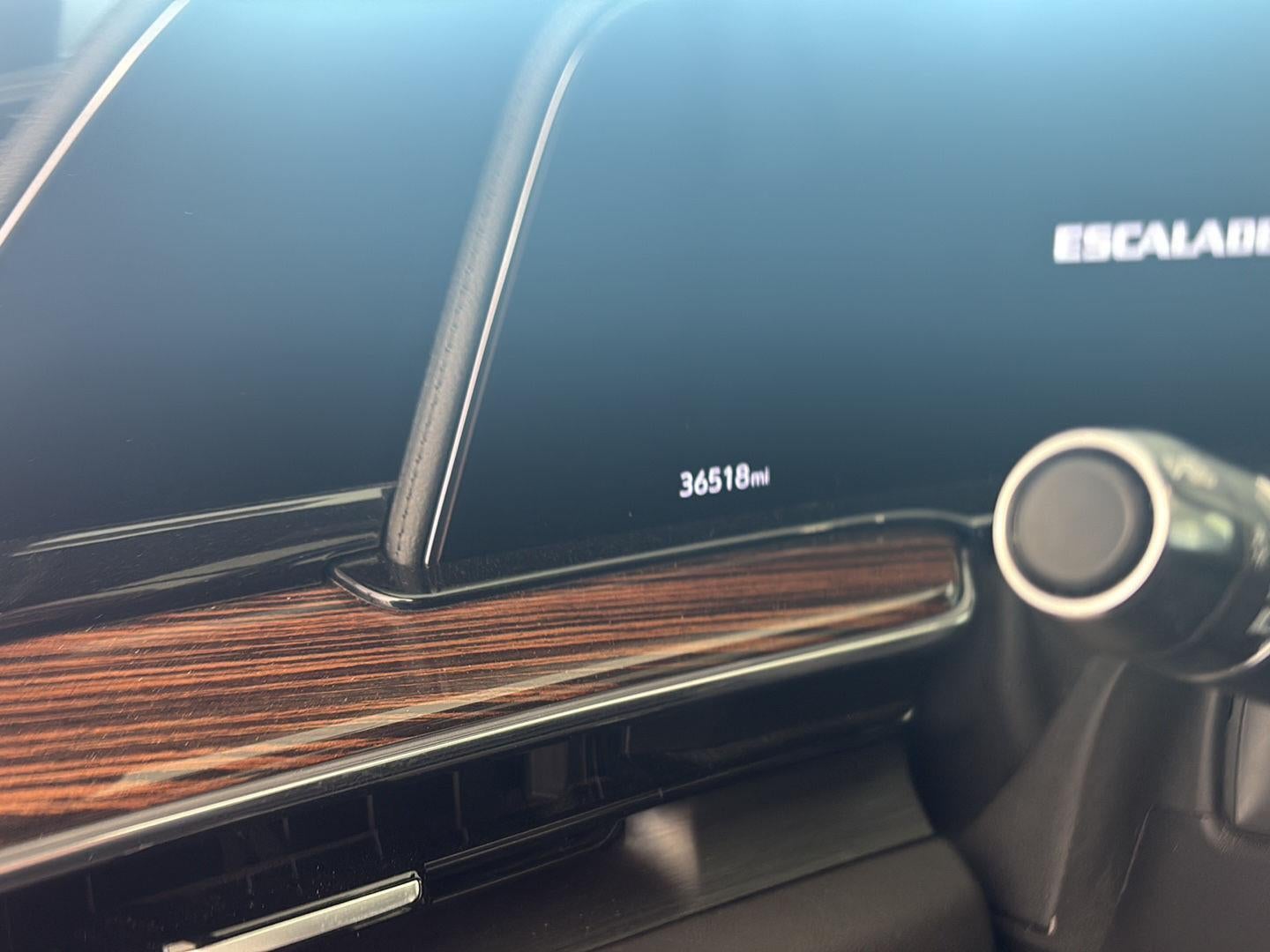 2023 Cadillac Escalade Premium Luxury