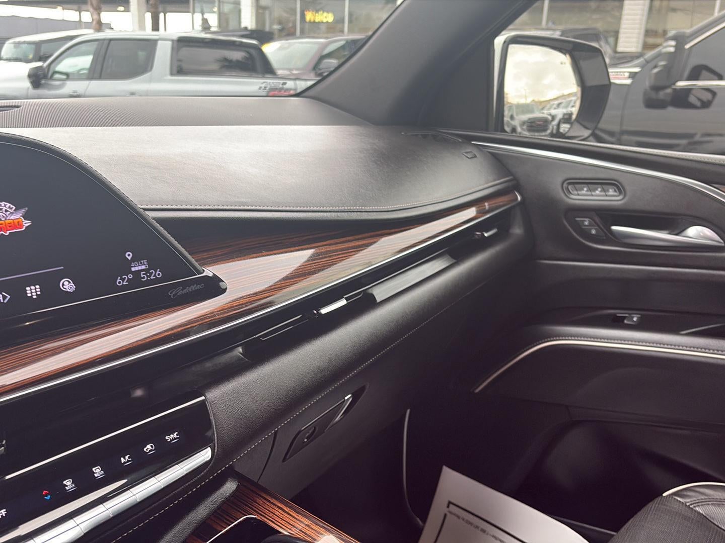 2023 Cadillac Escalade Premium Luxury