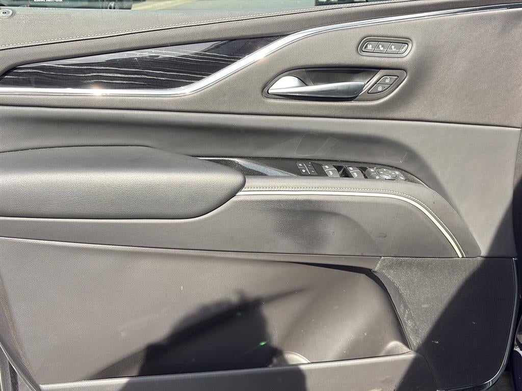 2024 Cadillac Escalade Sport