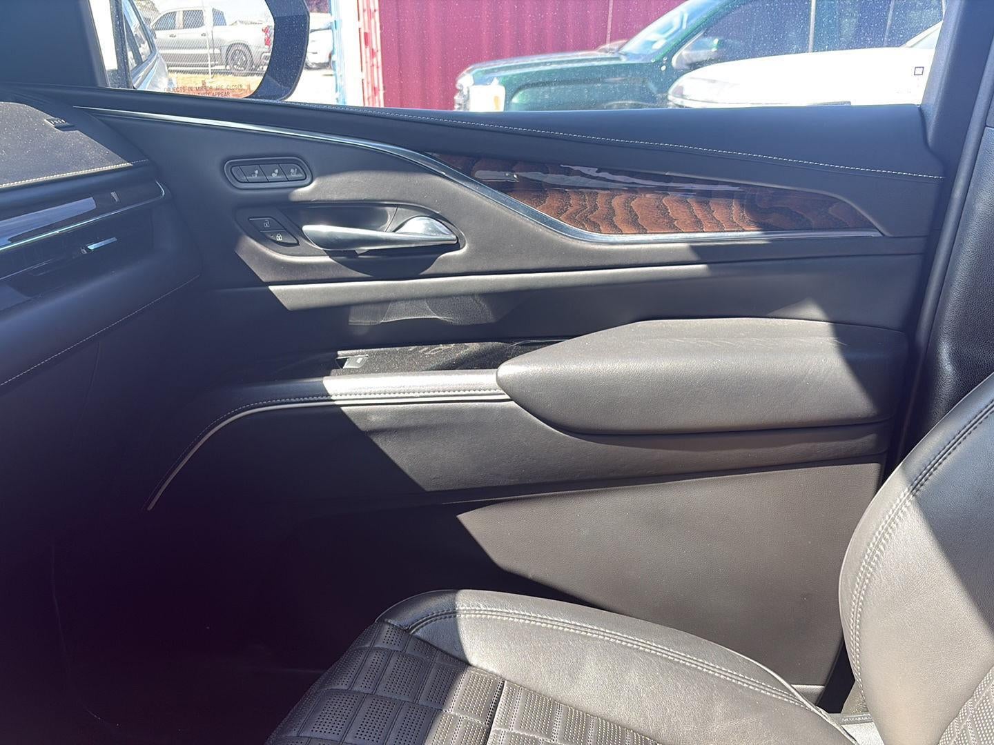 2022 Cadillac Escalade Sport Platinum