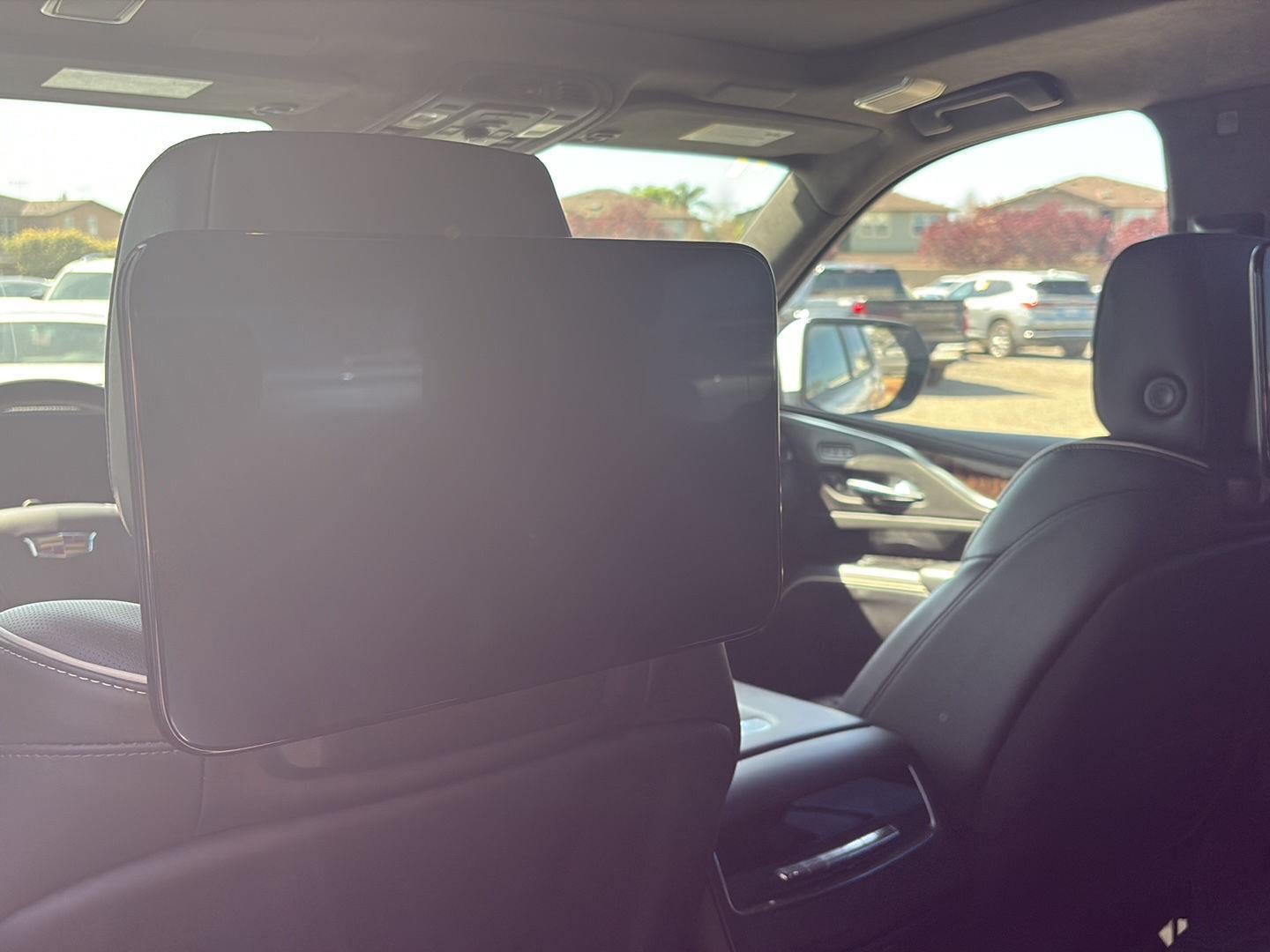 2022 Cadillac Escalade Sport Platinum