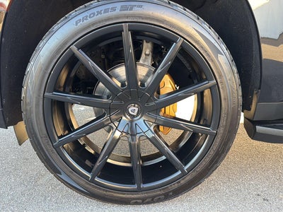 2024 Cadillac Escalade ESV Premium Luxury