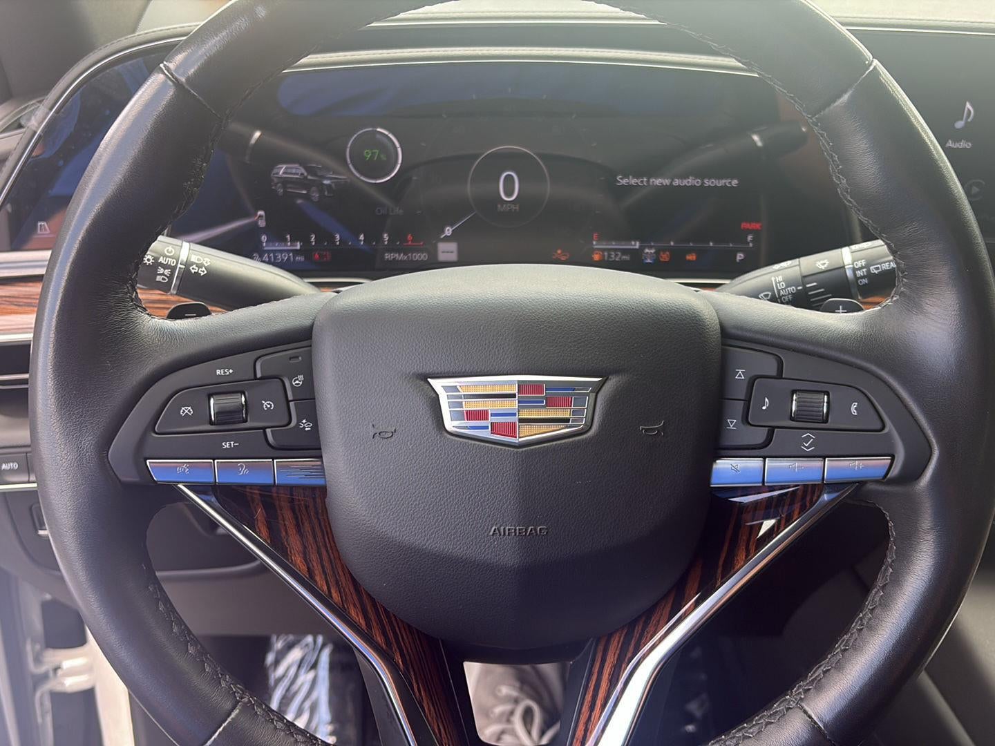 2022 Cadillac Escalade ESV Premium Luxury
