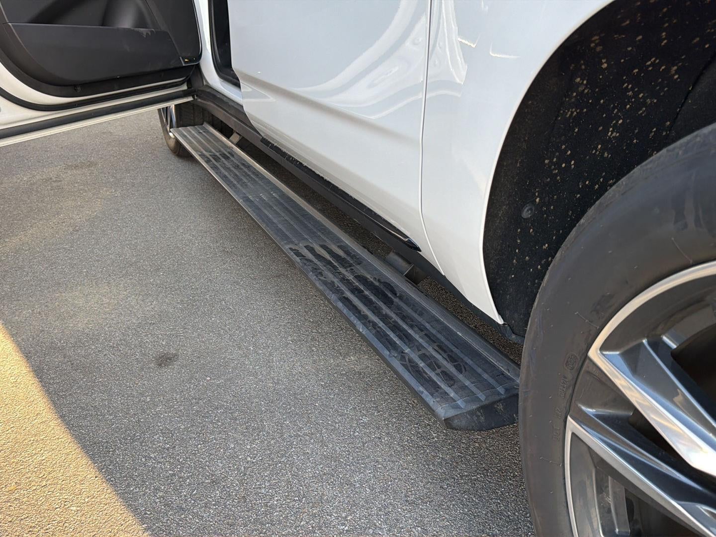 2023 Cadillac Escalade ESV Sport