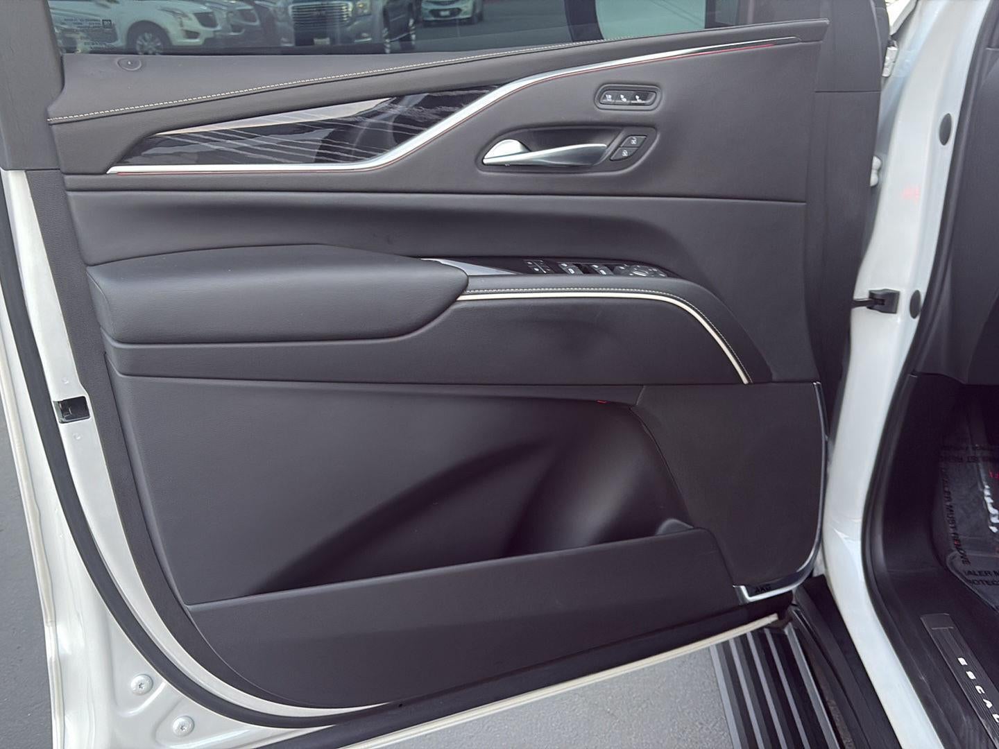 2023 Cadillac Escalade ESV Sport