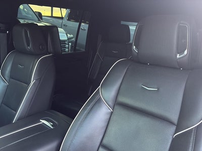 2023 Cadillac Escalade ESV Sport