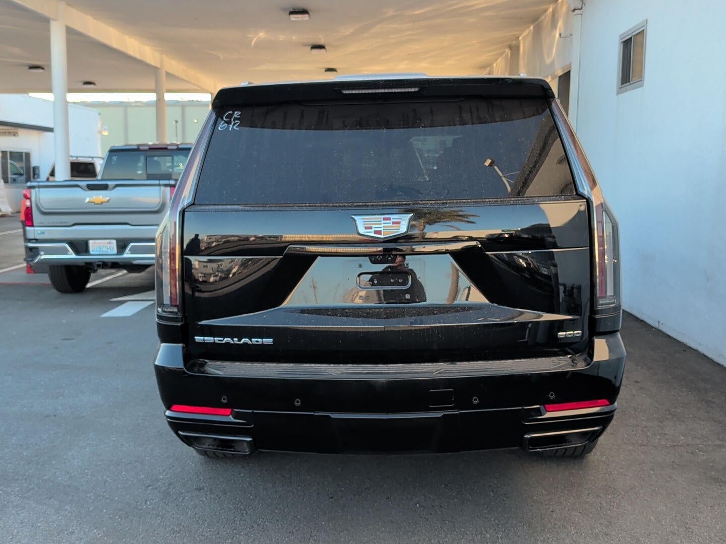 2025 Cadillac Escalade Sport Platinum