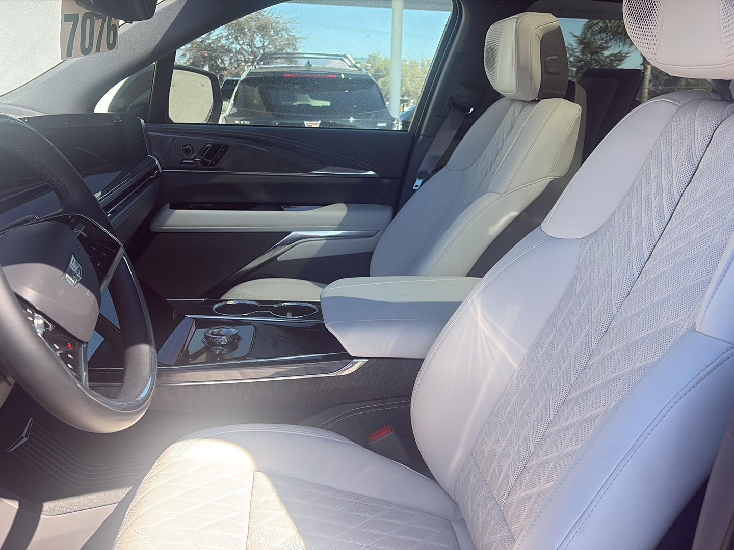 2026 Cadillac ESCALADE IQ Sport