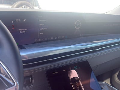 2026 Cadillac ESCALADE IQ Sport