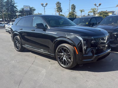 2025 Cadillac ESCALADE IQ Sport 1