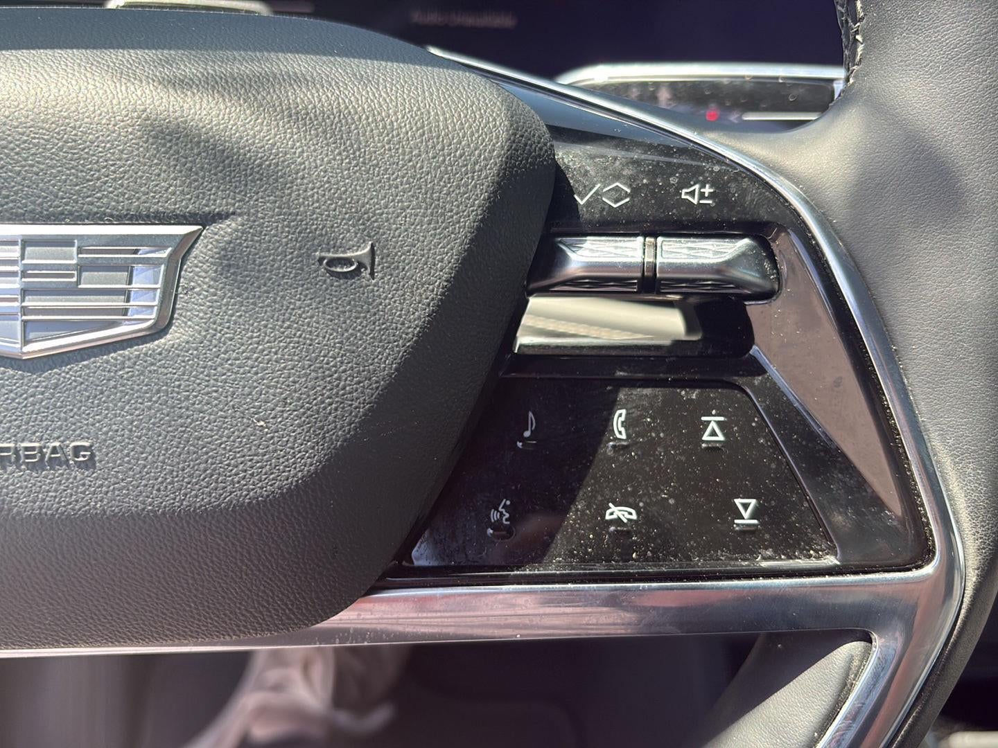 2025 Cadillac ESCALADE IQ Sport 1