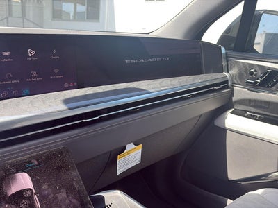 2025 Cadillac ESCALADE IQ Sport 1
