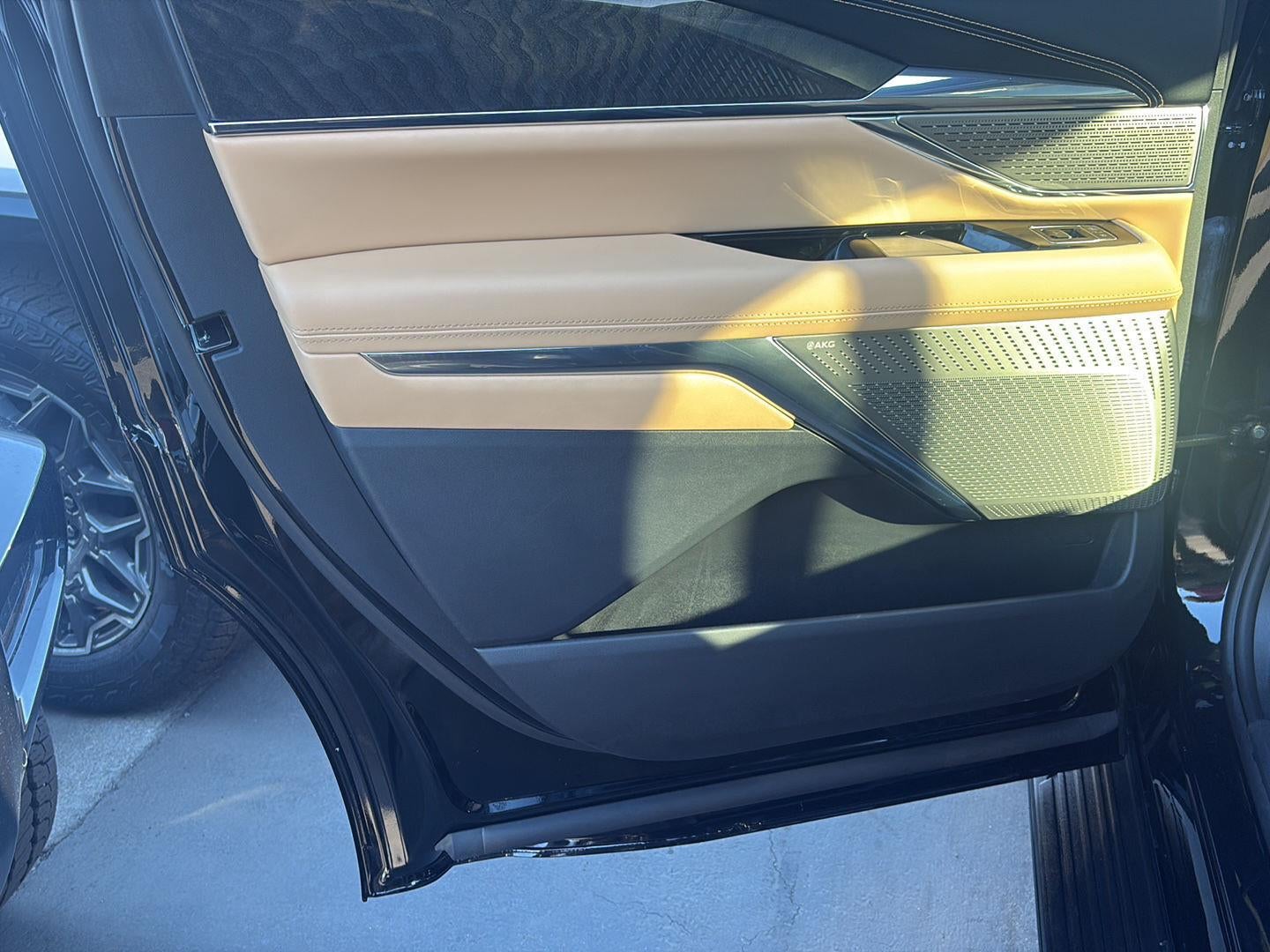 2026 Cadillac ESCALADE IQ Premium Sport