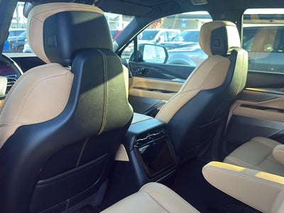 2026 Cadillac ESCALADE IQ Premium Sport
