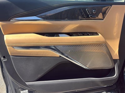2025 Cadillac ESCALADE IQ Sport 2