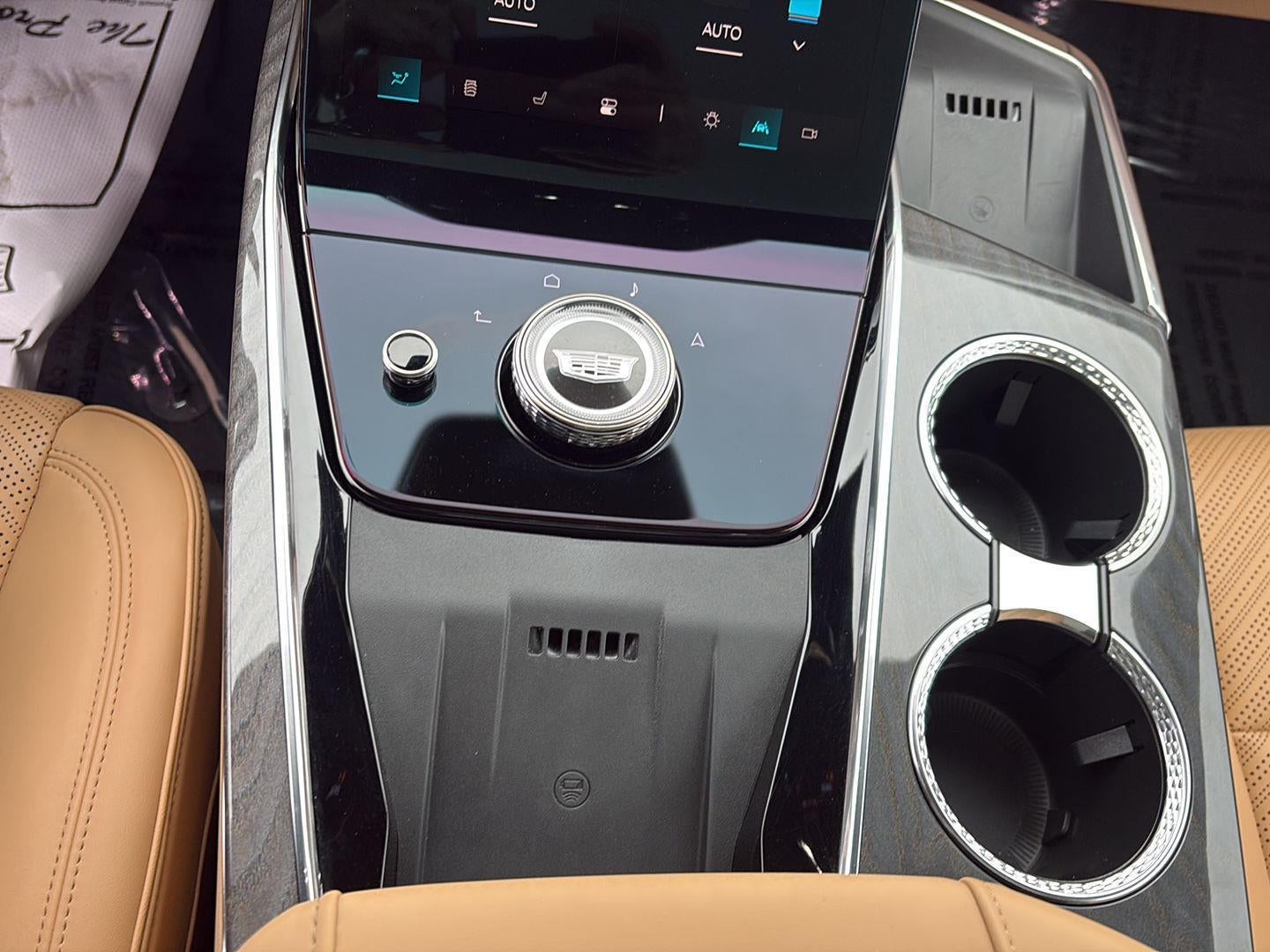 2025 Cadillac ESCALADE IQ Sport 2
