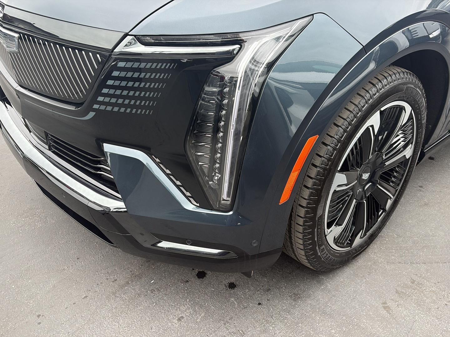 2025 Cadillac ESCALADE IQ Sport 2