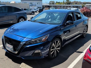 2022 Nissan Altima SR FWD