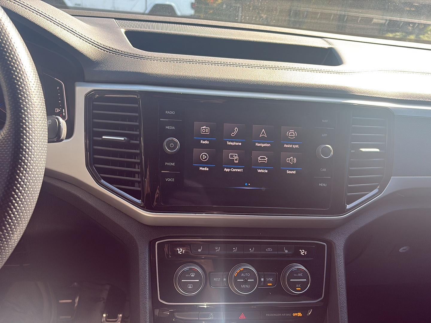 2022 Volkswagen Atlas 3.6L V6 SEL R-Line Black