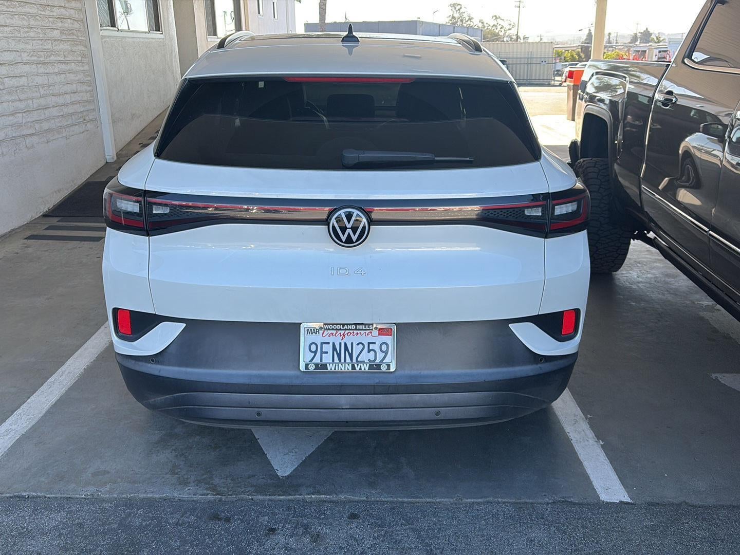 2023 Volkswagen ID.4 Pro