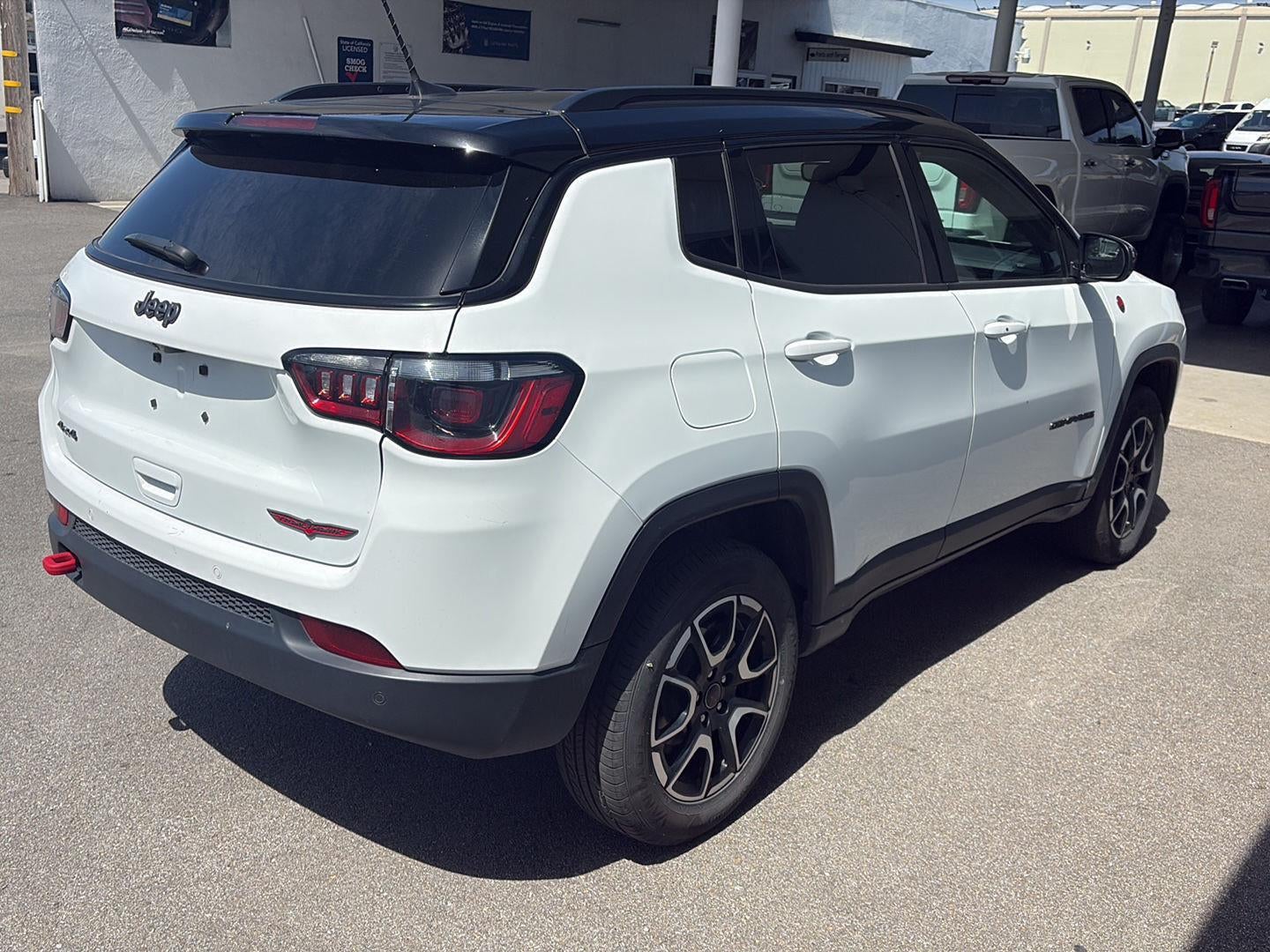 2025 Jeep Compass Trailhawk